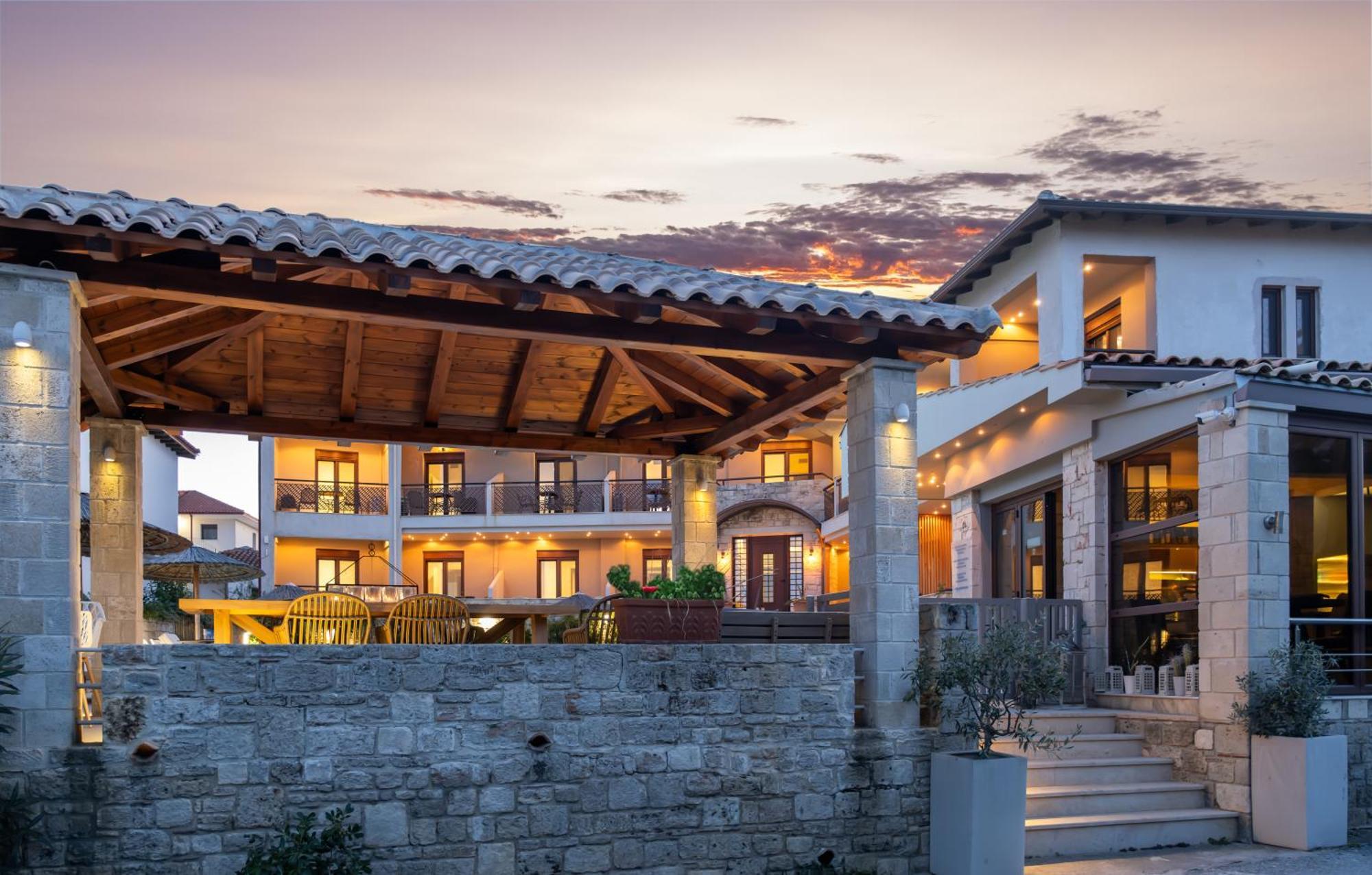 Stamos Hotel Afytos Exterior photo