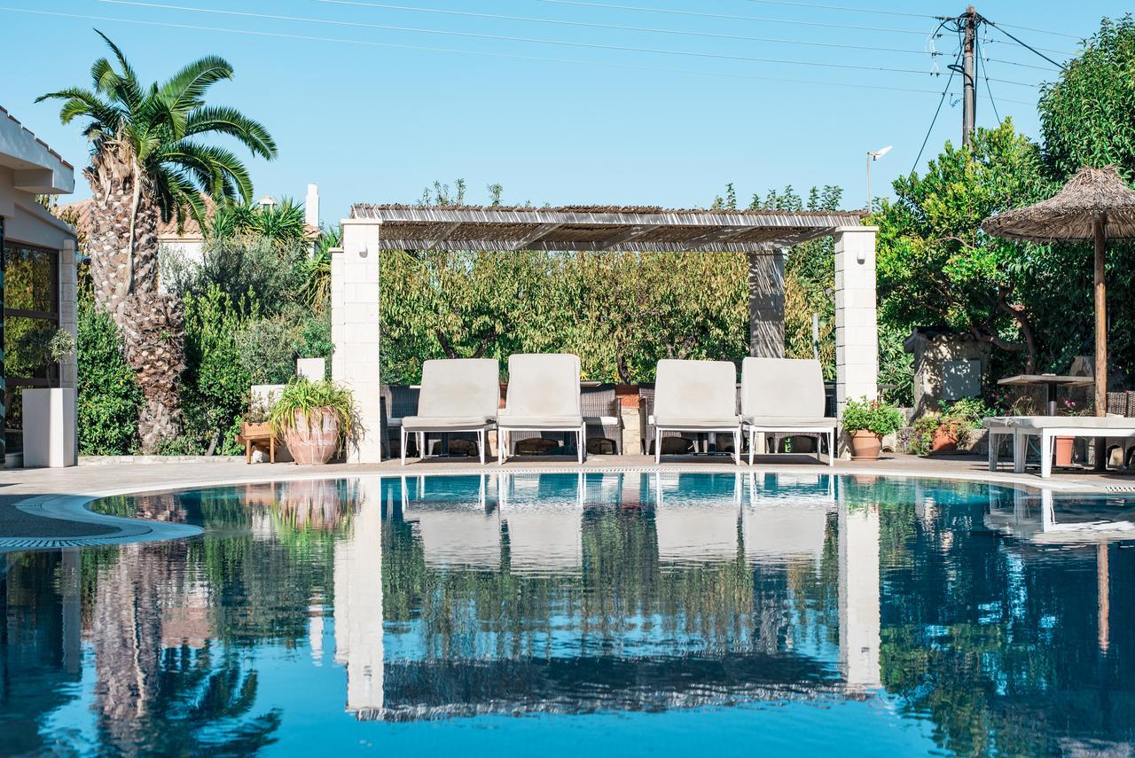 Stamos Hotel Afytos Exterior photo